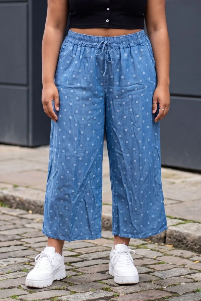 Casual Polka Dot Wide Leg Trousers with Side Pockets