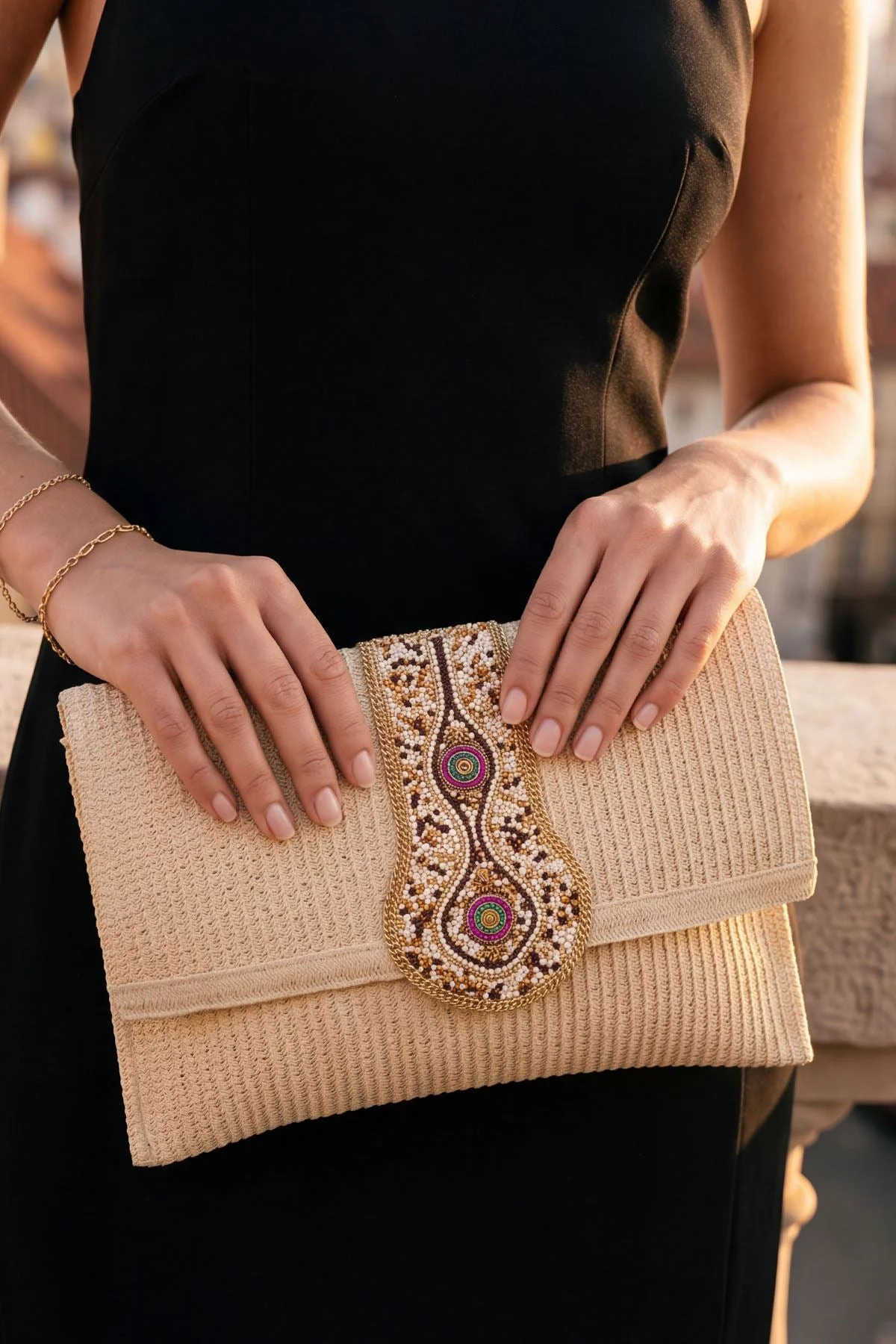 Straw Beaded Flap Adjustable Strap Clutch Bag
