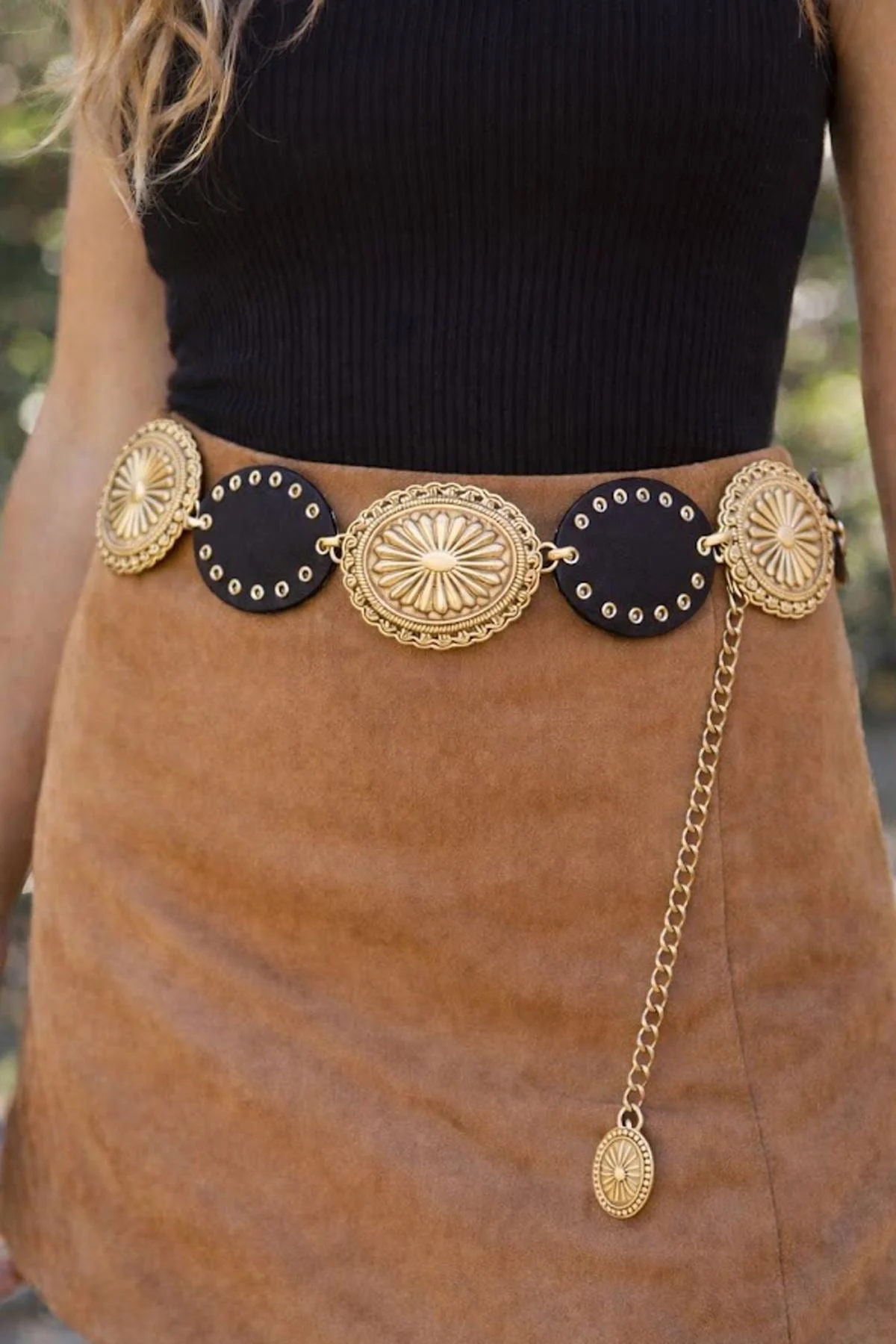 Western Eyelet Panel Concho Chain Belt