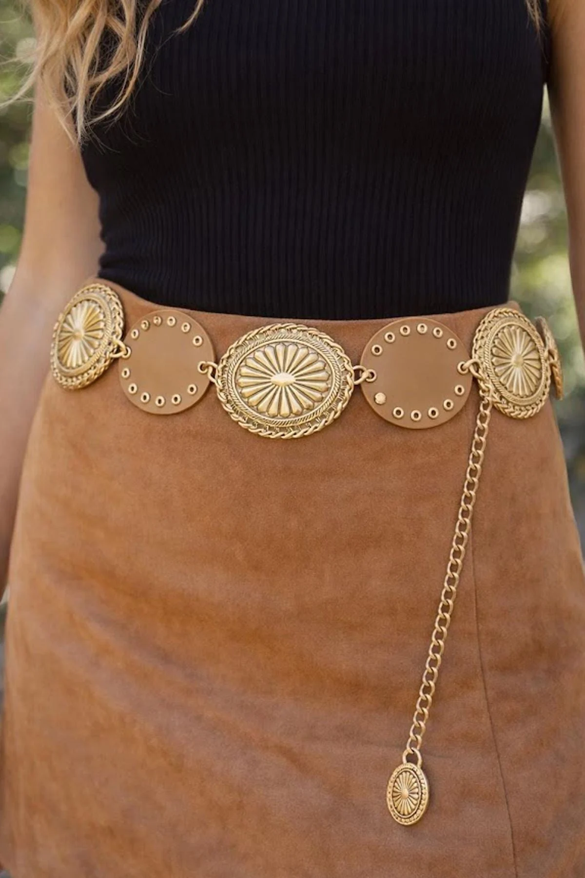 Western Eyelet Panel Concho Chain Belt