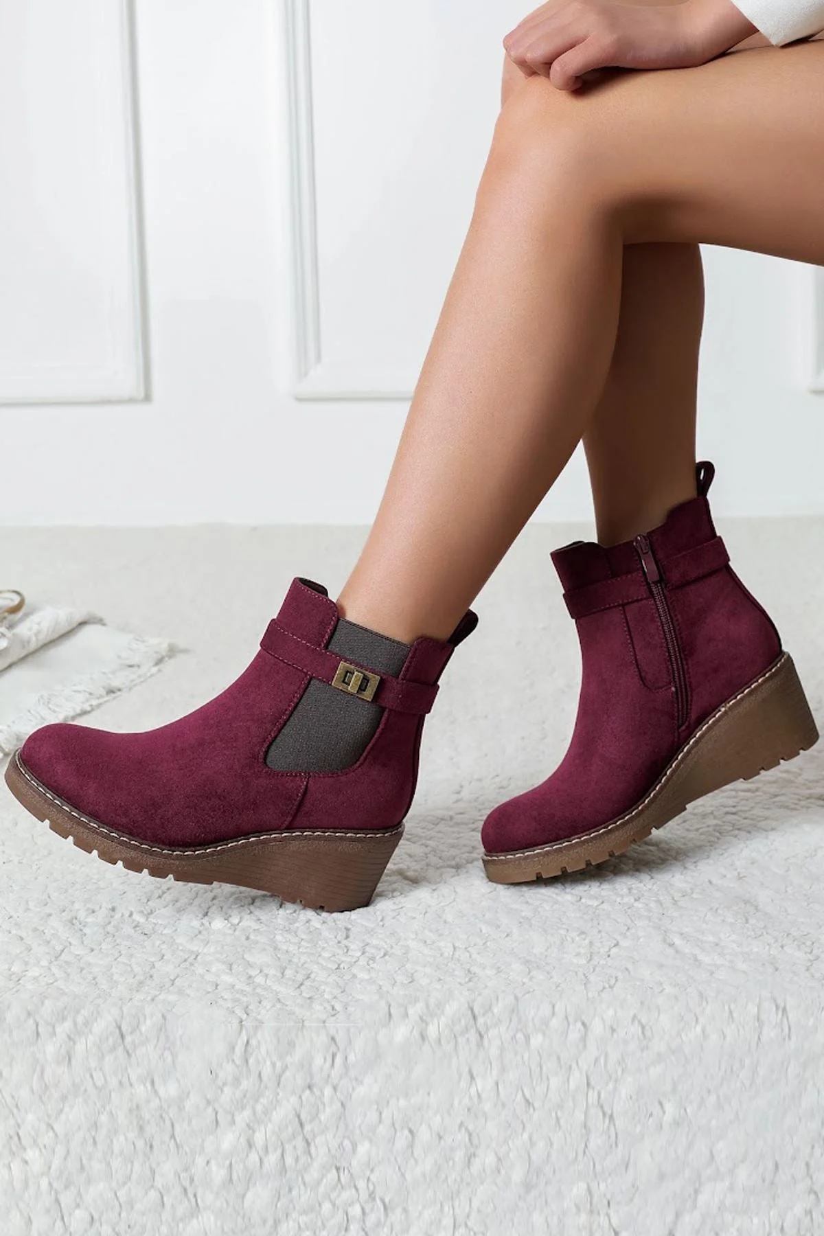 Womens Buckle Detail Suede Ankle Boots