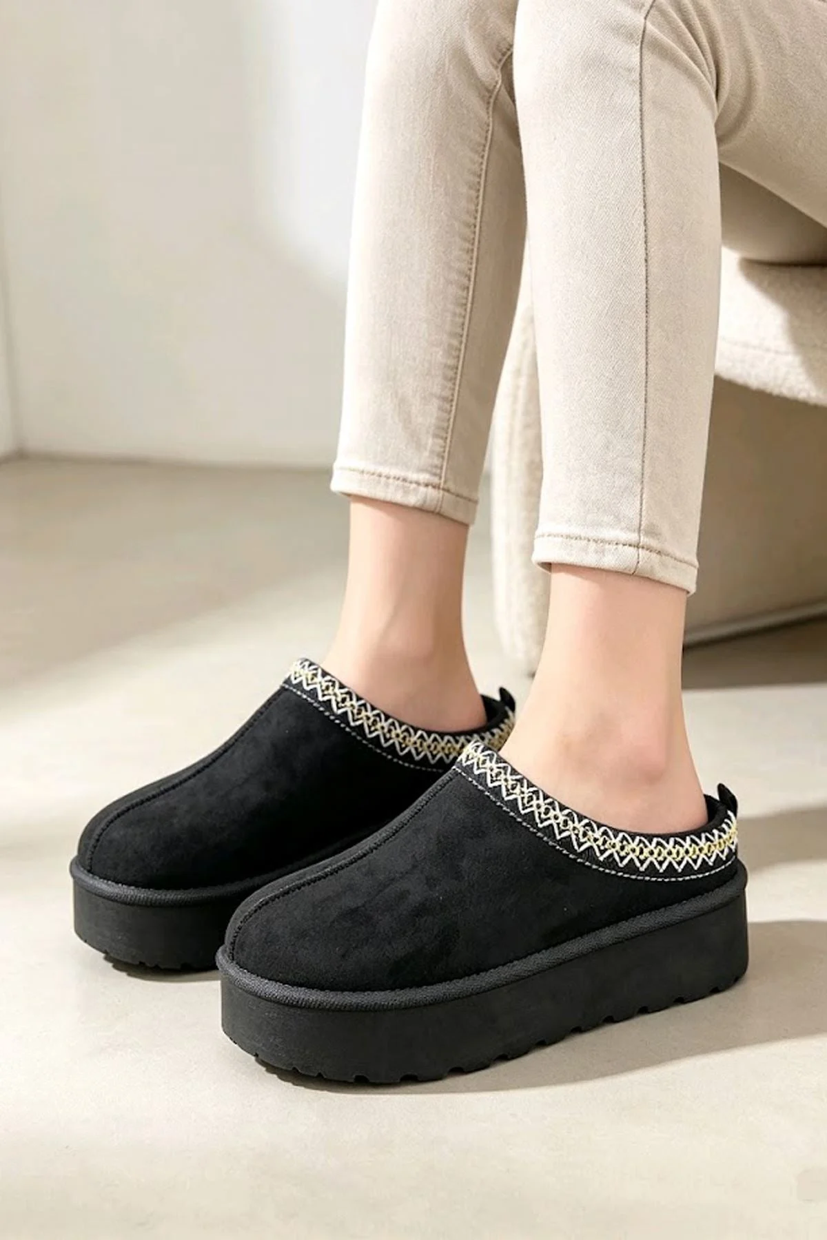 Womens Platform Slippers Embroidered Trim