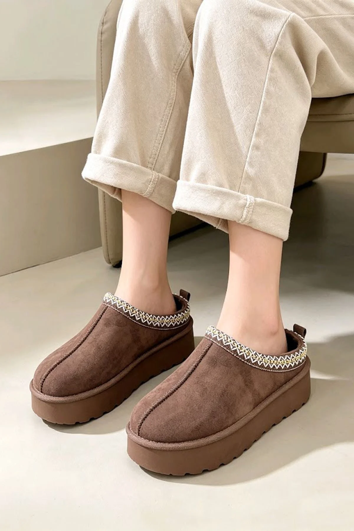 Womens Platform Slippers Embroidered Trim